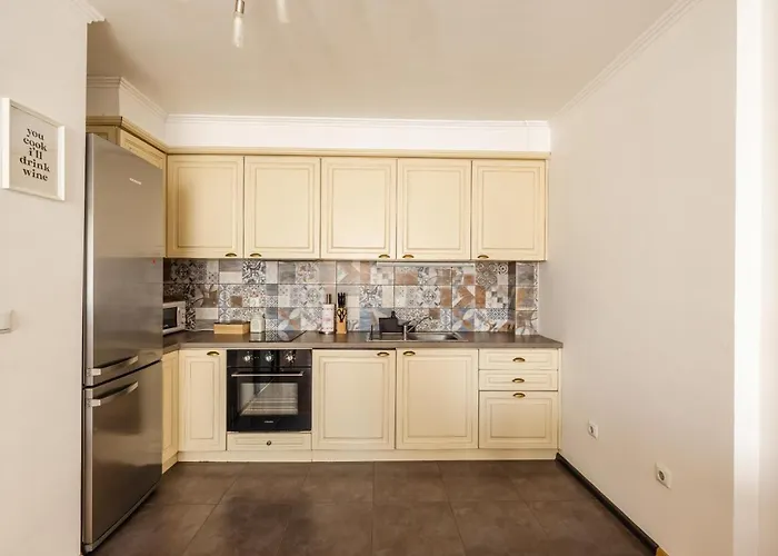 Matisse Hotflat * Βάρνα